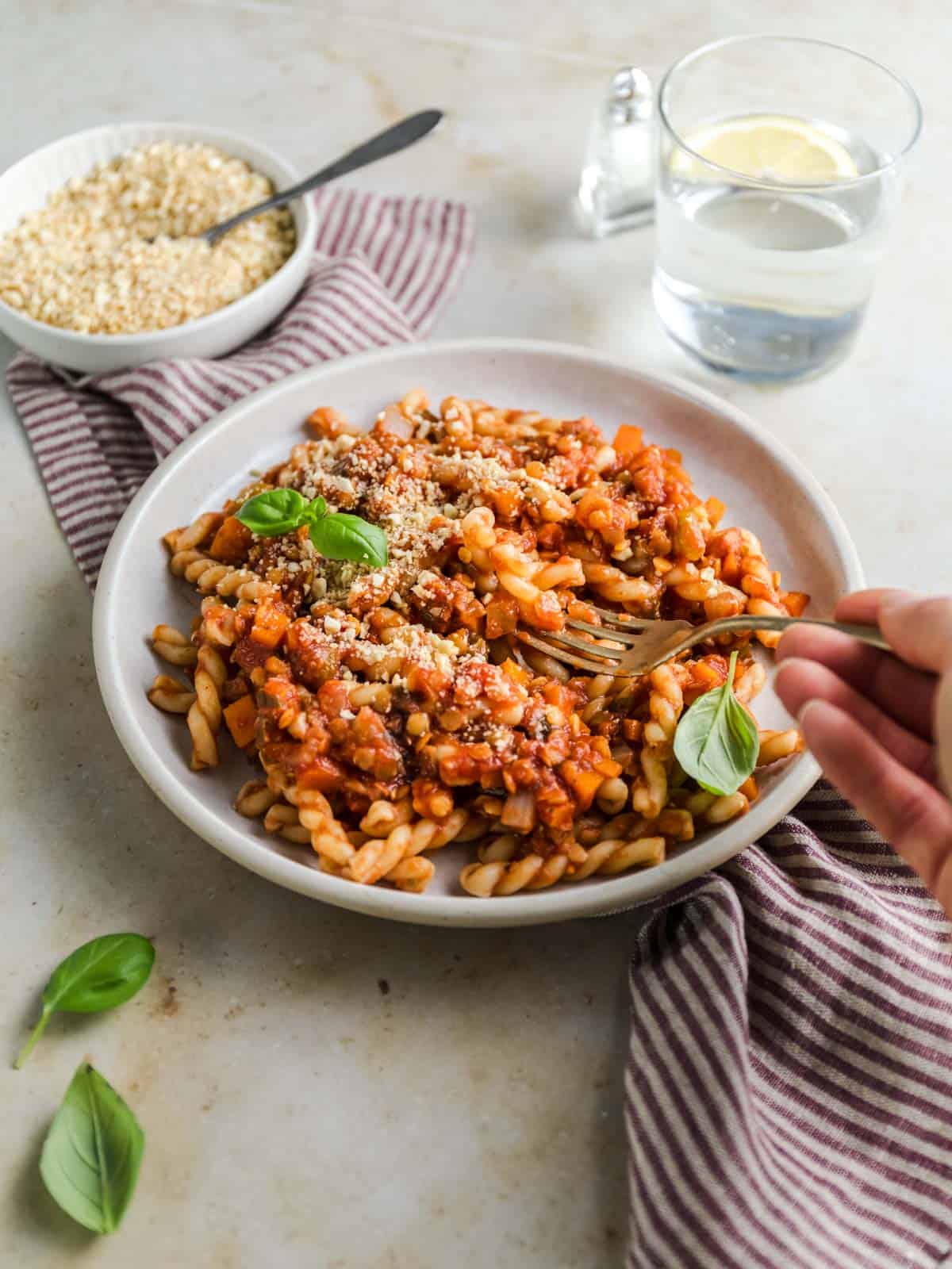 Basic lentil bolognese vegan