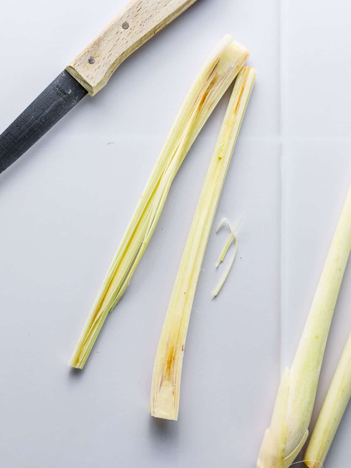 lemongrass cut