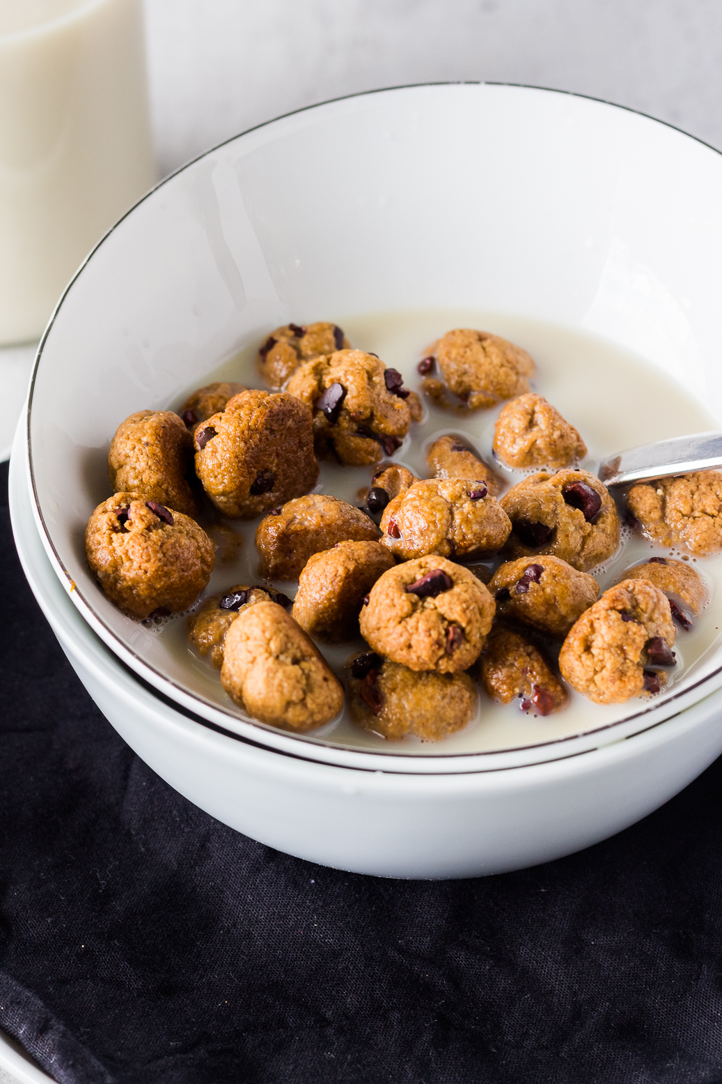 homemade crunchy vegan cookie cereal with oat flour #vegan #cookie #cereal