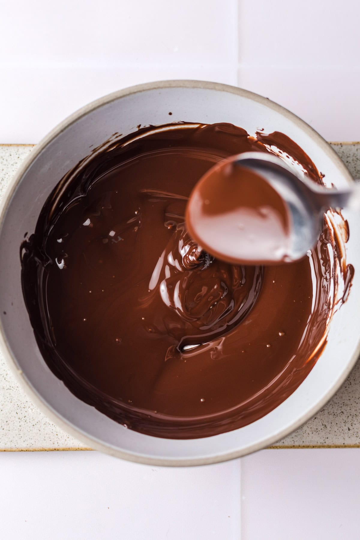 melting chocolate in microwave