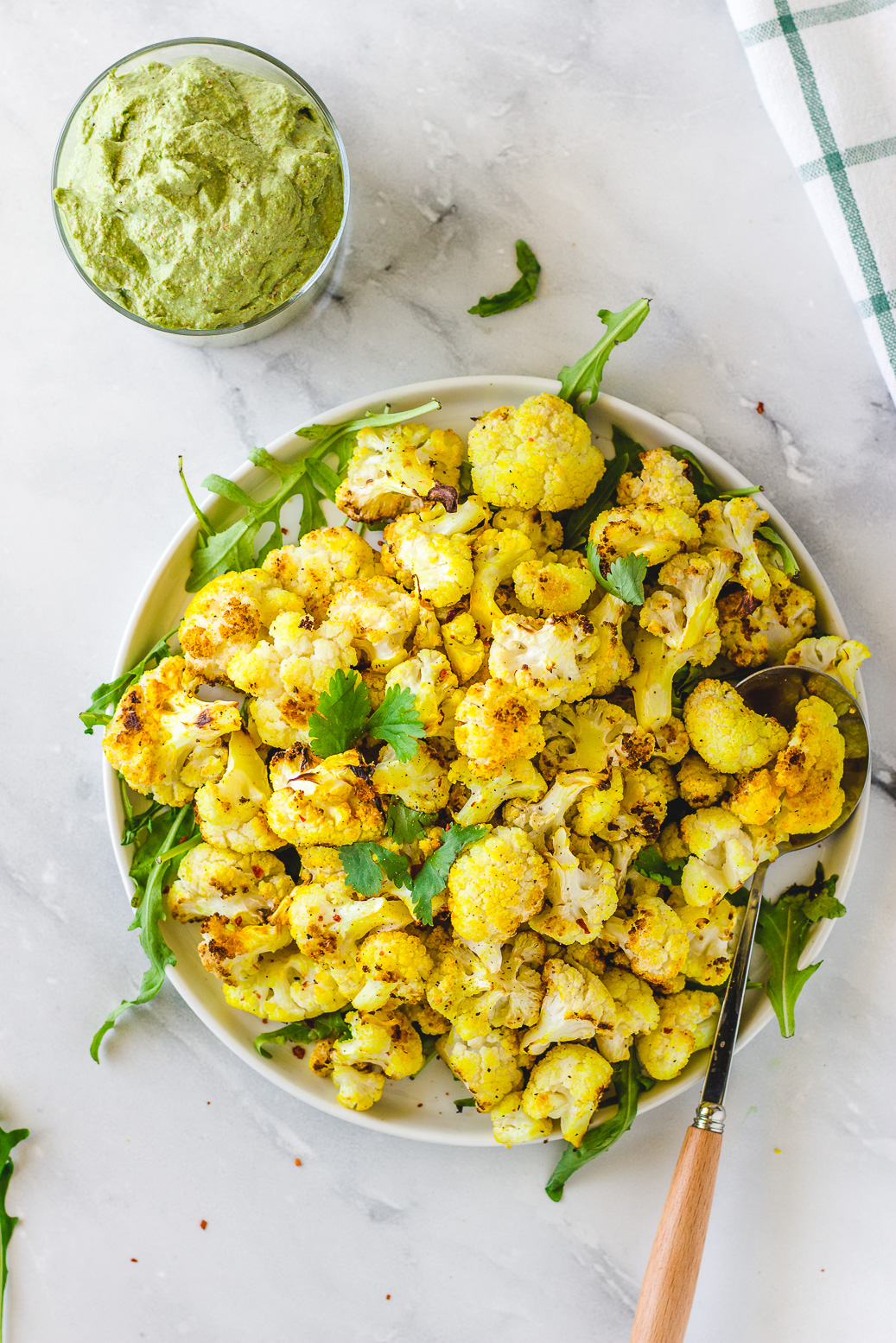 Roasted cauliflower with wild garlic sauce #vegan#healthy#pesto