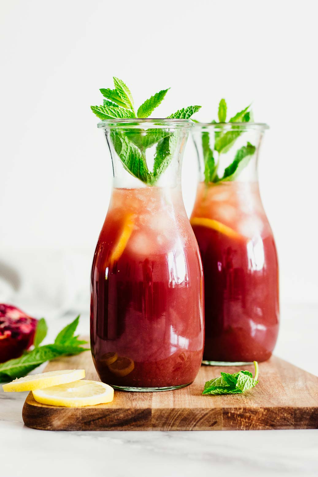 Homemade Pomegranate Iced Tea #vegan #pomegranate #tea