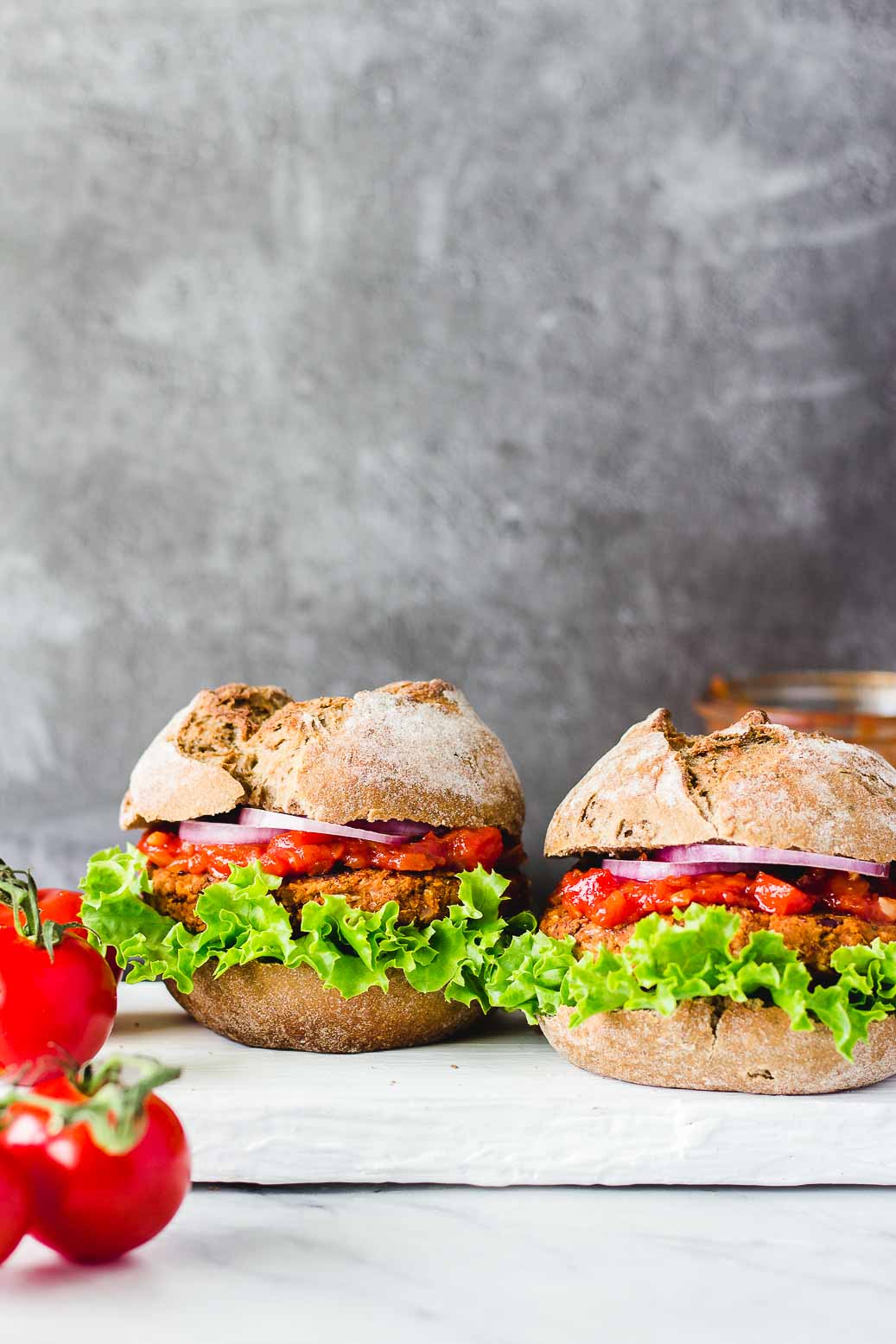 Wholesome Veggie Burgers with Red Pepper Sauce #vegan #burger