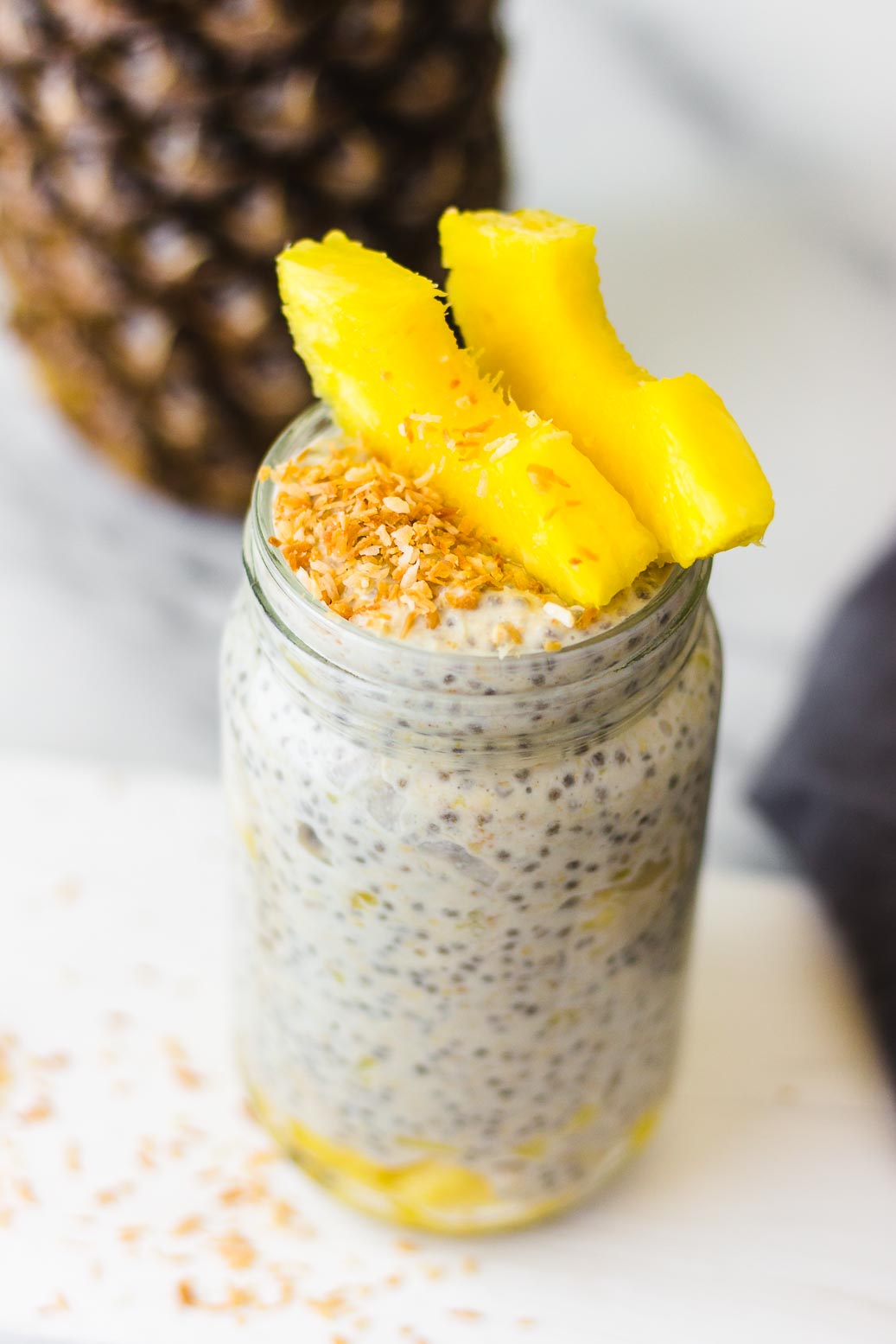 Vegan Pina Colada Overnight Oats #vegan#oats #breakfast