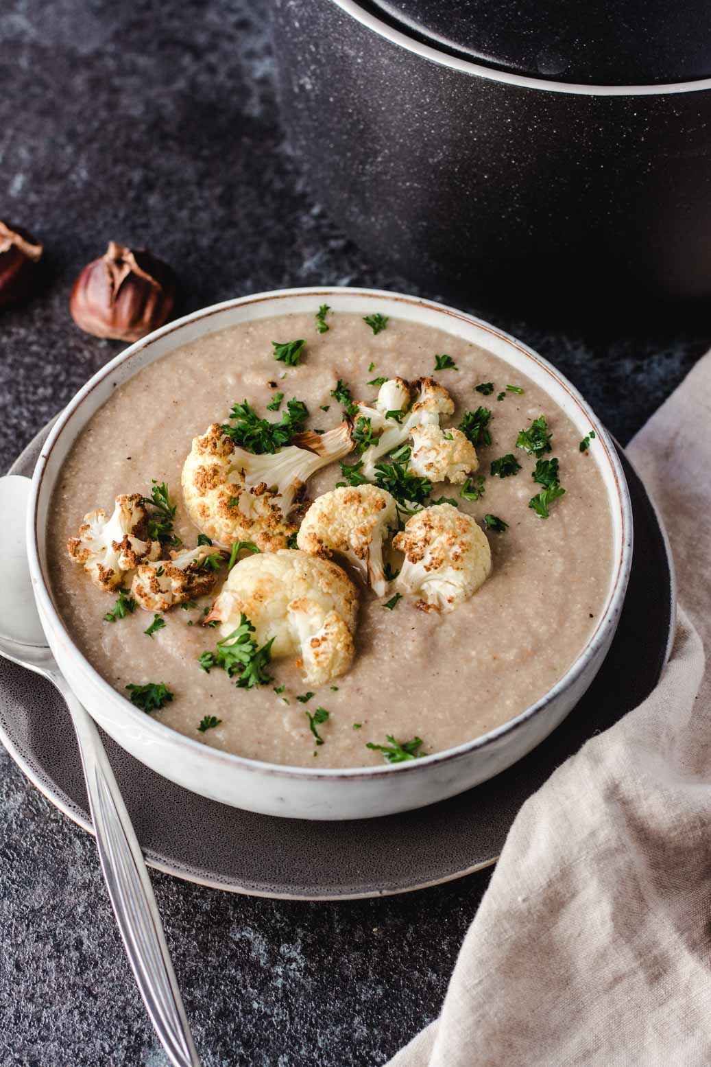 Vegan roasted-cauliflower-chestnut soup #vegan #soup #chestnuts