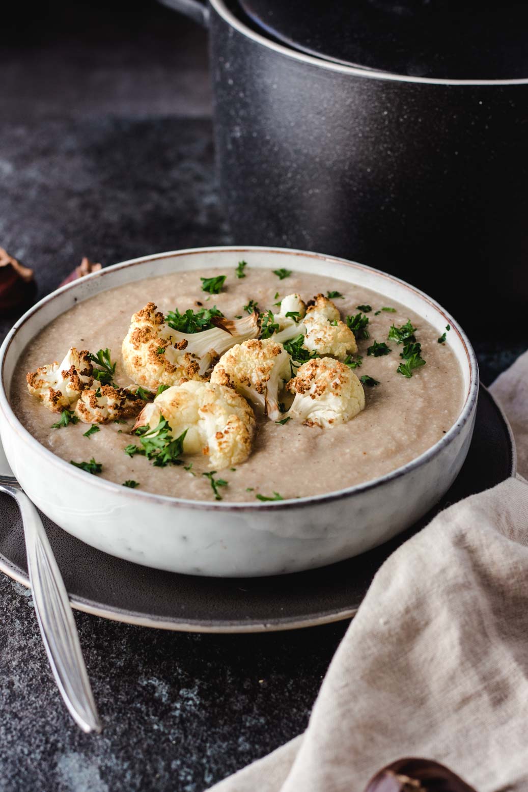 Vegan roasted-cauliflower-chestnut soup #vegan #soup #chestnuts