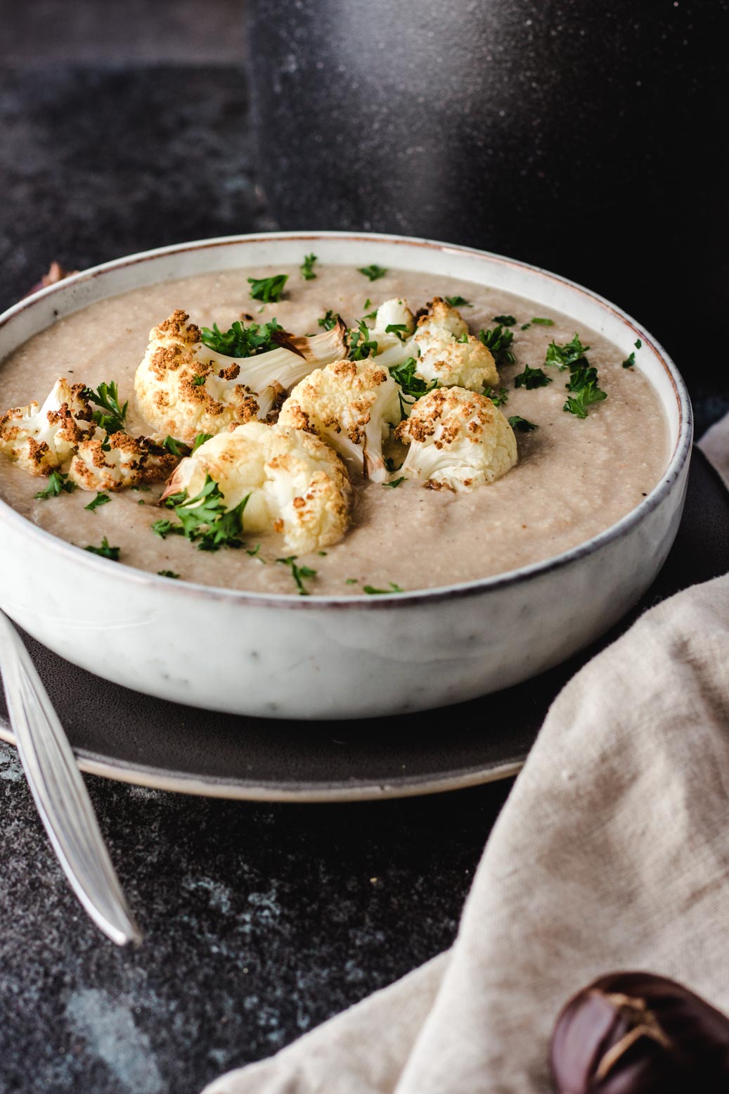 Vegan roasted-cauliflower-chestnut soup #vegan #soup #chestnuts