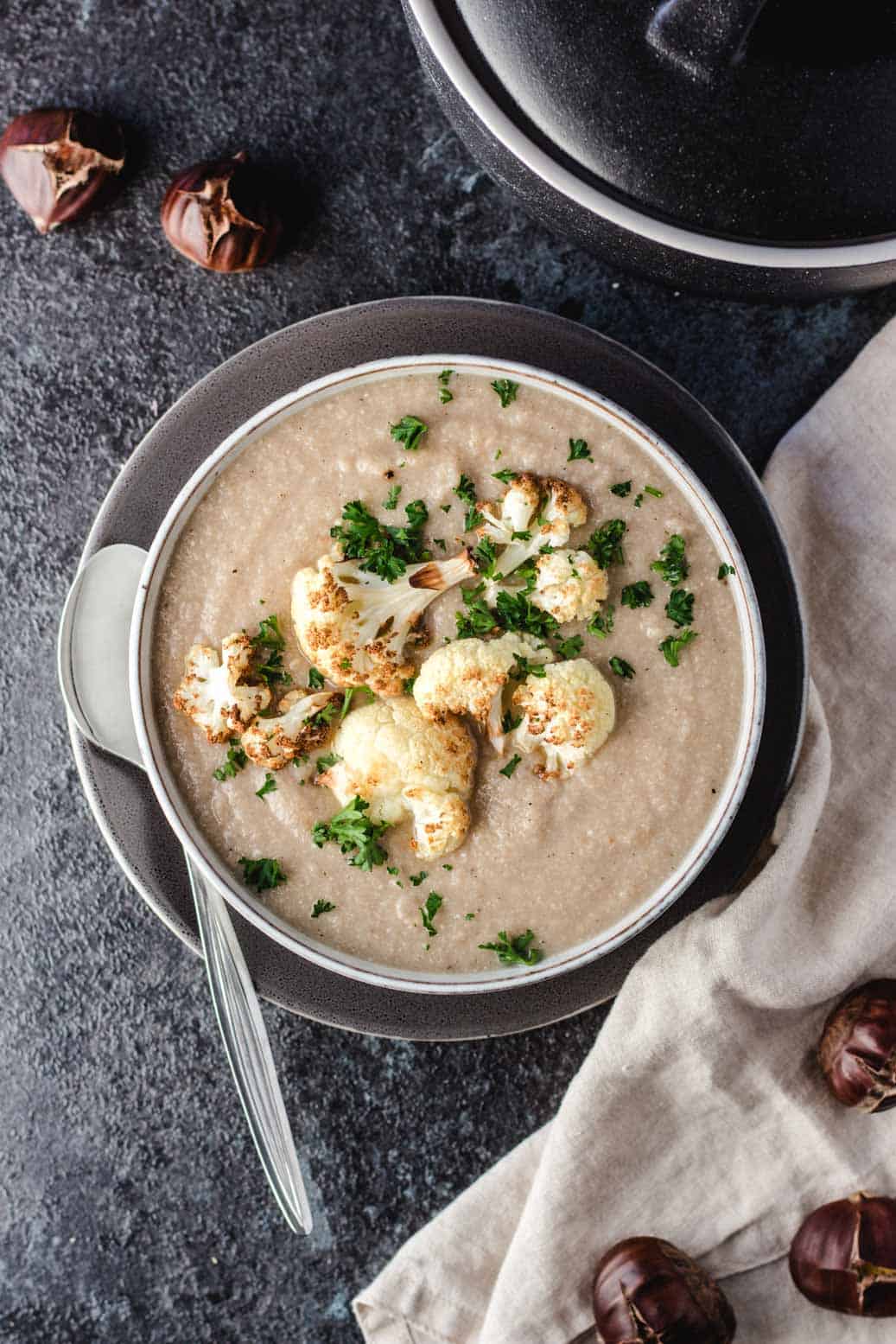 Vegan roasted-cauliflower-chestnut soup #vegan #soup #chestnuts