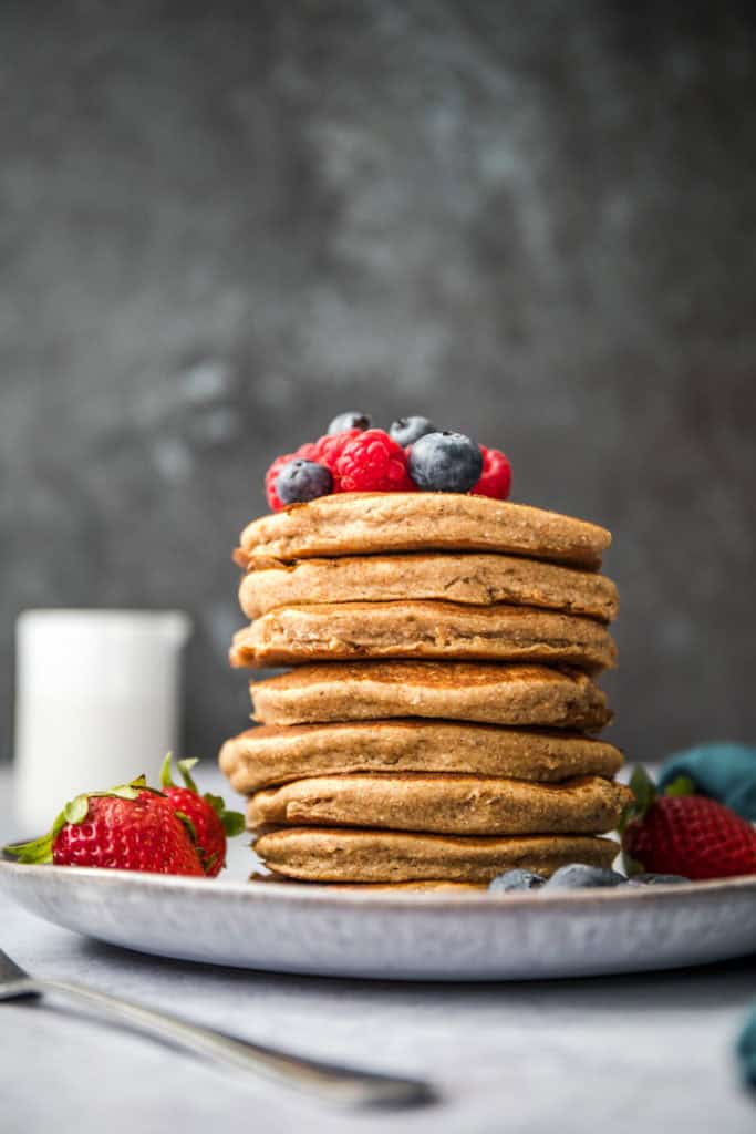 Vegan protein pancakes without protein powder #proteinpancakes #vegan