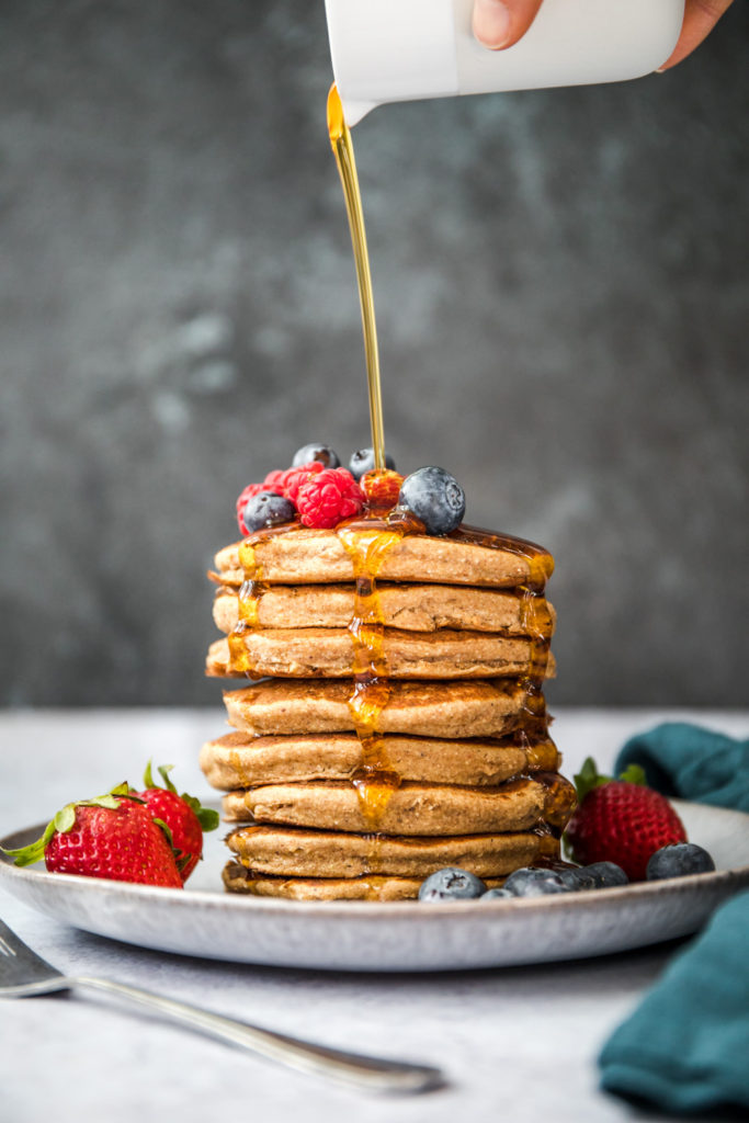 Vegan protein pancakes without protein powder #proteinpancakes #vegan