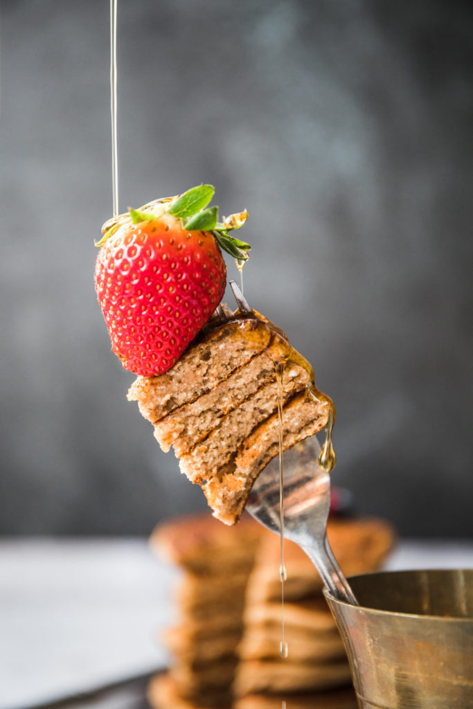 Vegan protein pancakes without protein powder #proteinpancakes #vegan