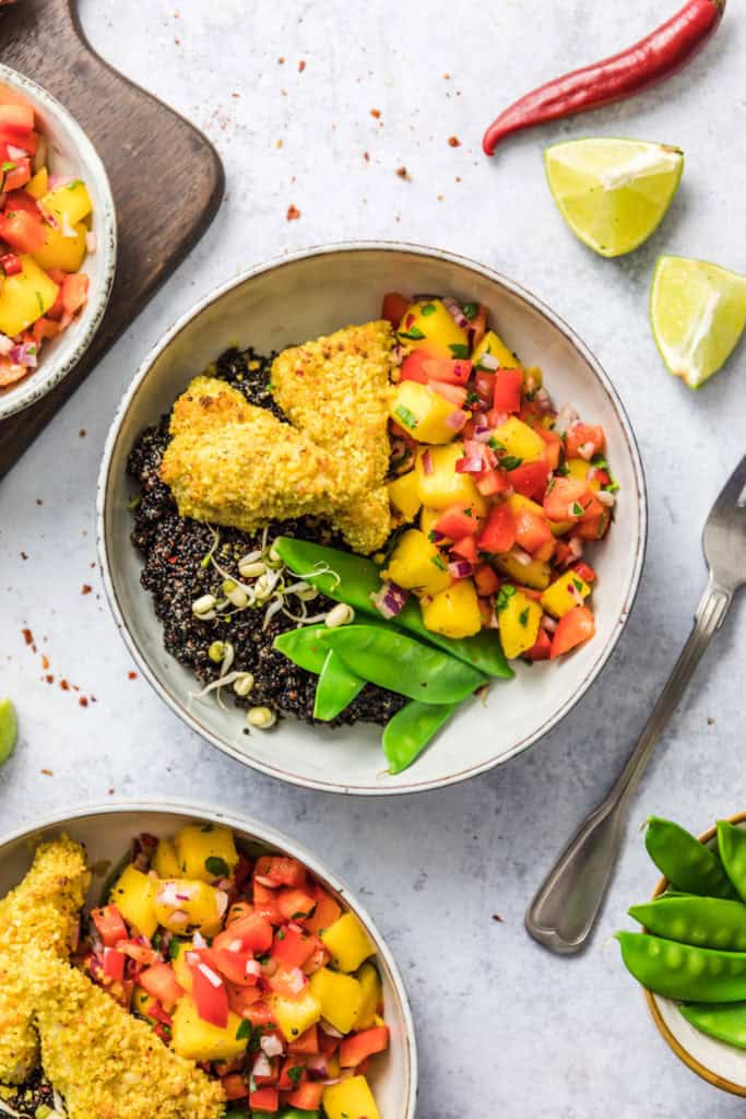 Quinoa Bowl with macadamia tofu and mango salsa