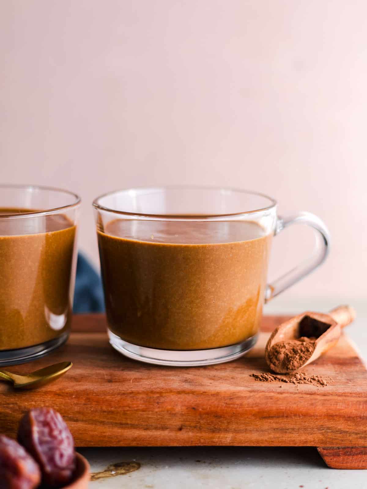 vegan pumpkin spice hot chocolate