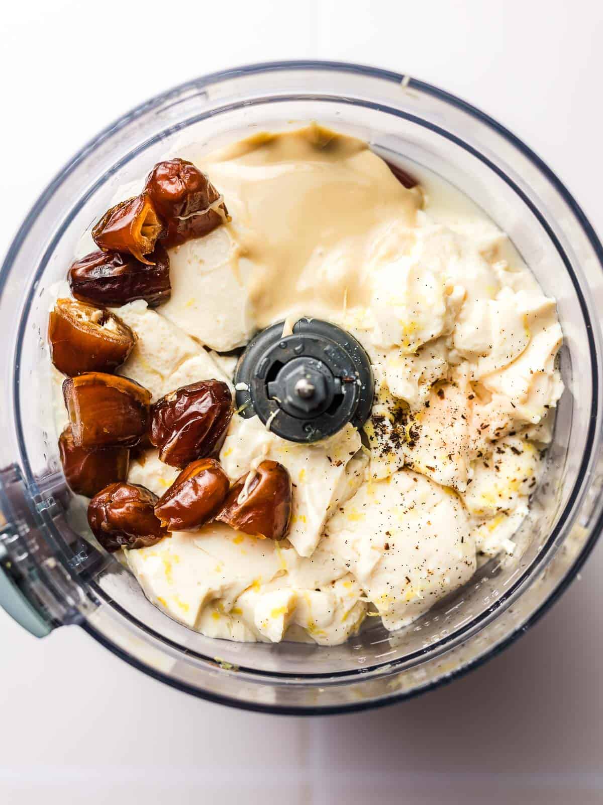 ingredients for date-sweetened vegan cheesecake cream