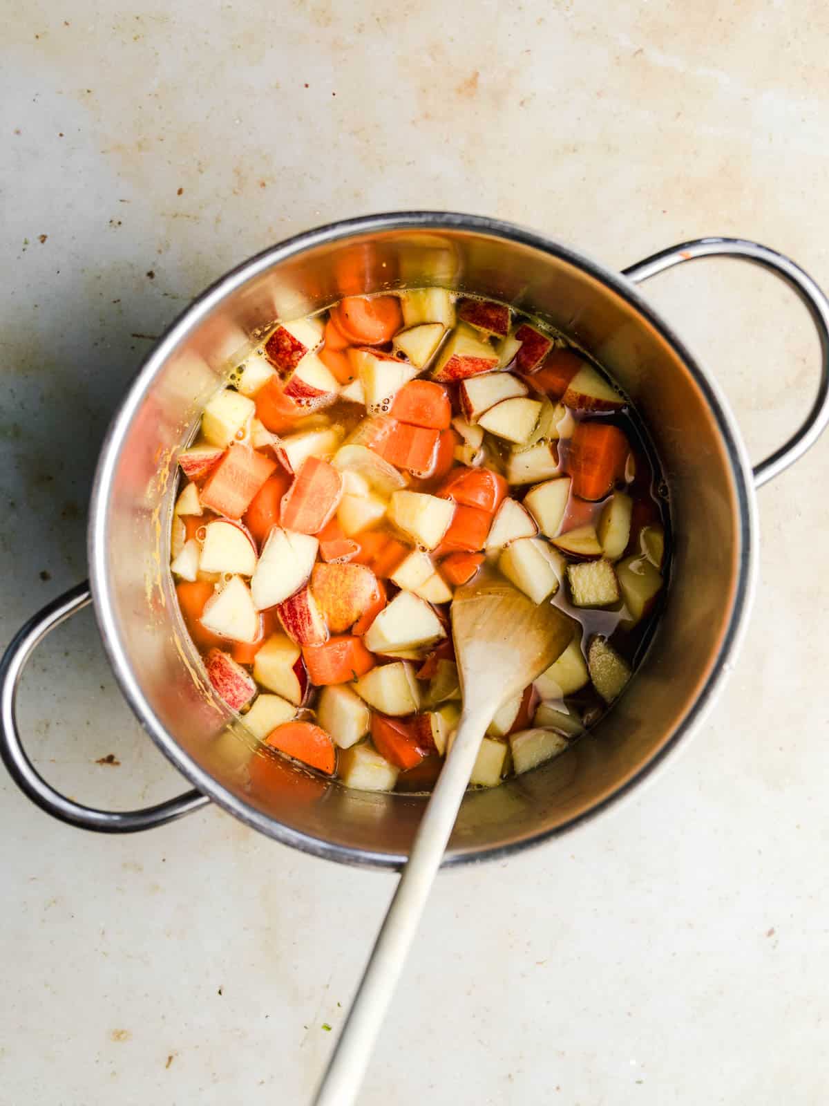 base for vegan carrot soup