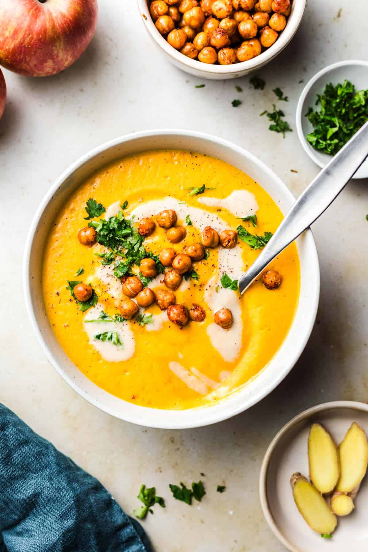 vegan carrot ginger soup