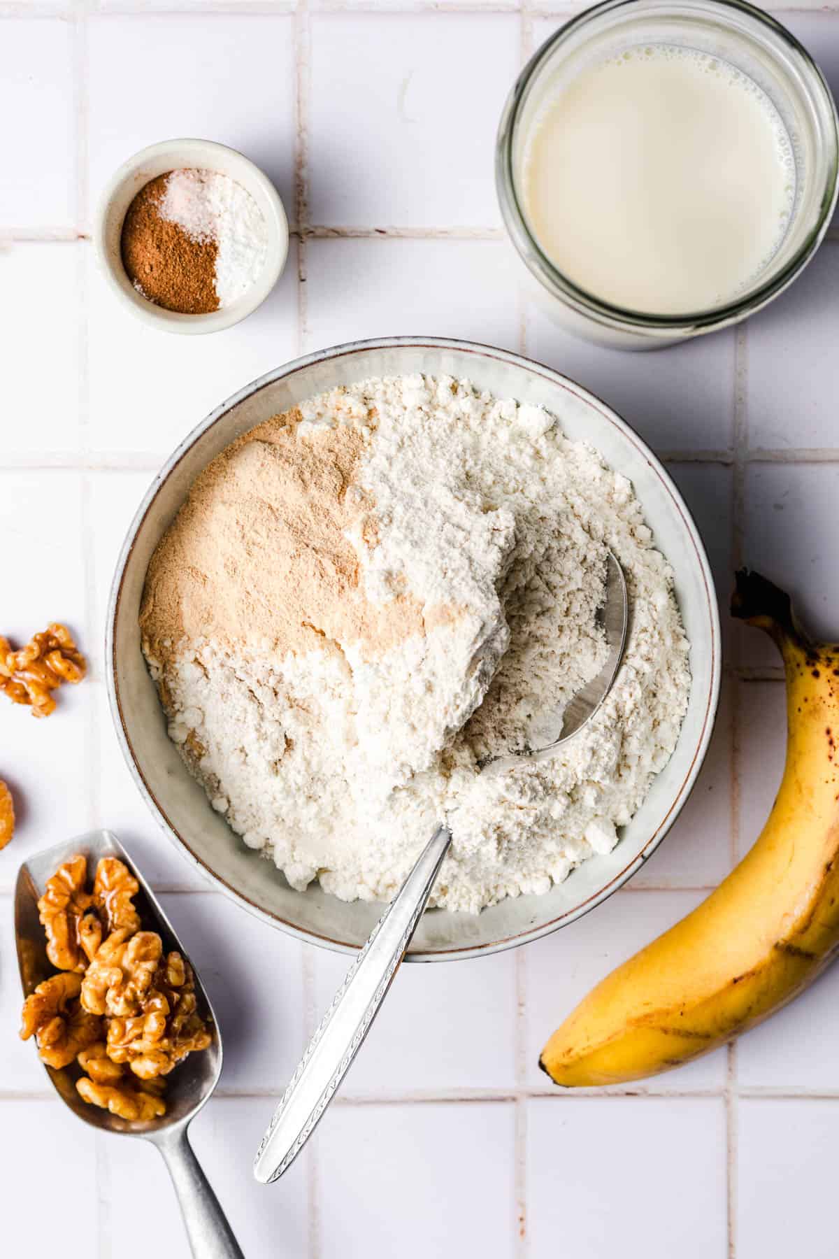 ingredients for oil-free sugar-free vegan pancakes