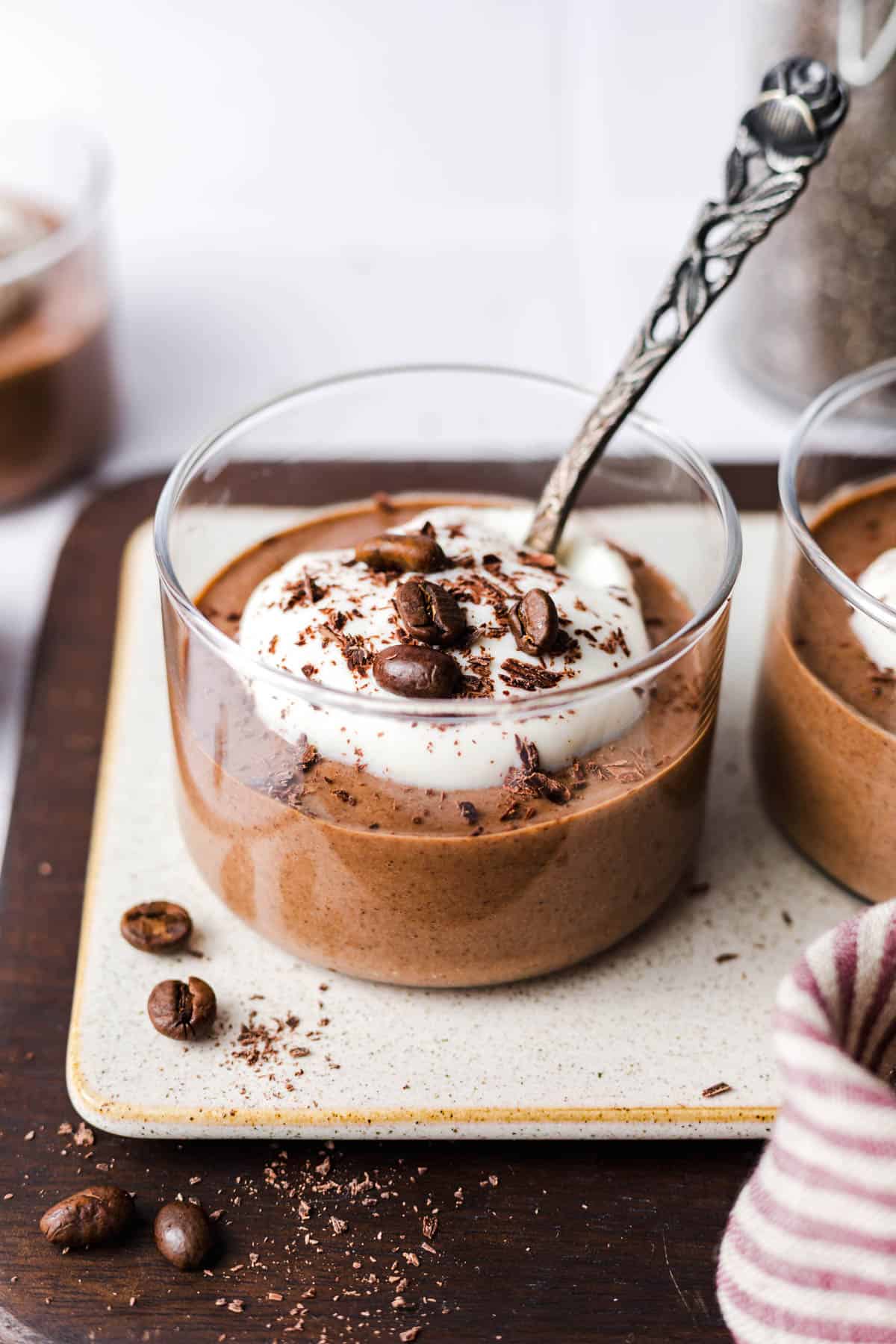 vegan mocha chia cups without sugar