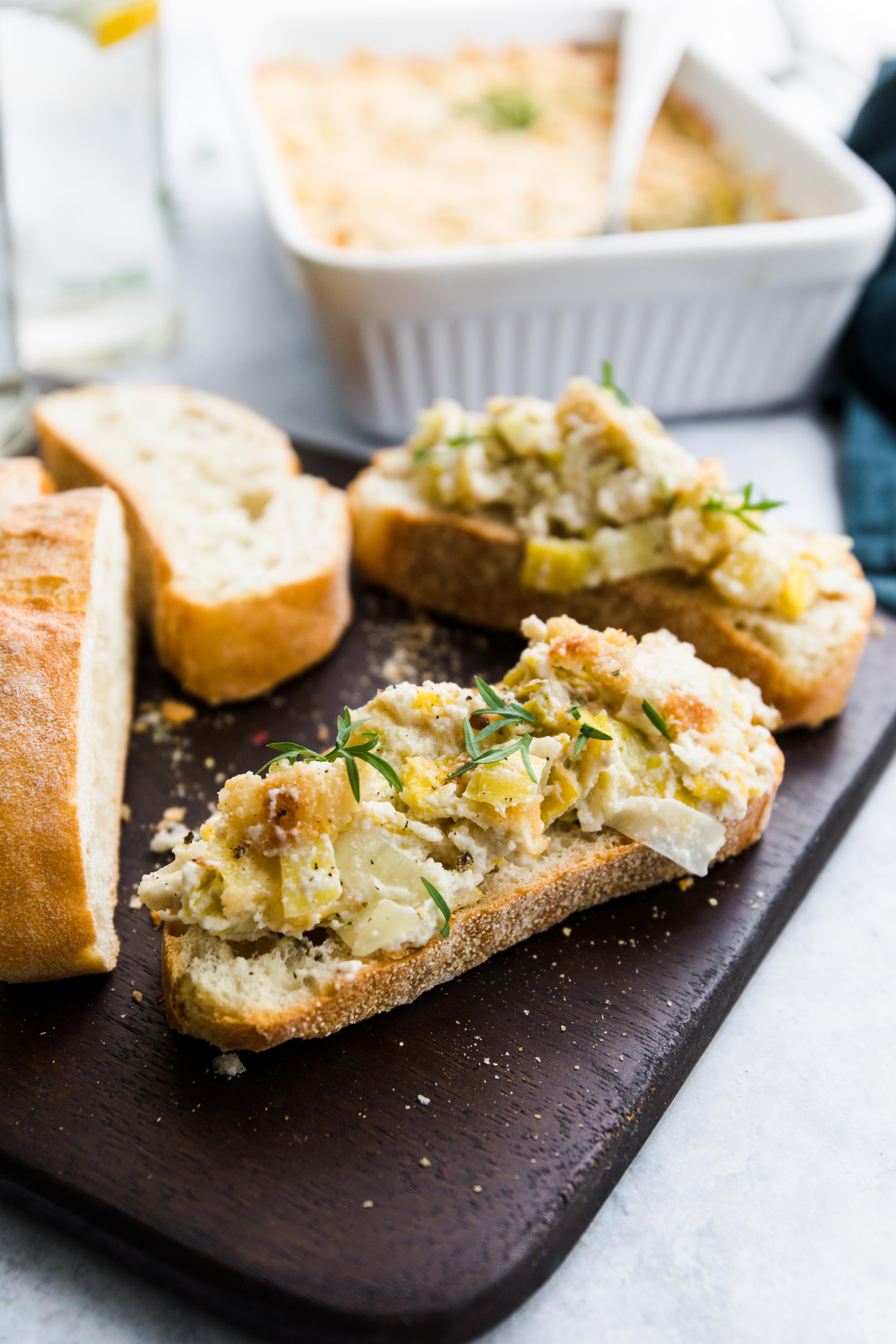 Creamy vegan leek dip #vegan #dip #glutenfree #fallrecipes
