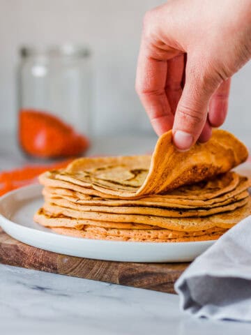 3-ingredient tortillas made from red lentils #vegan #lentils #lowcarb #tortillas