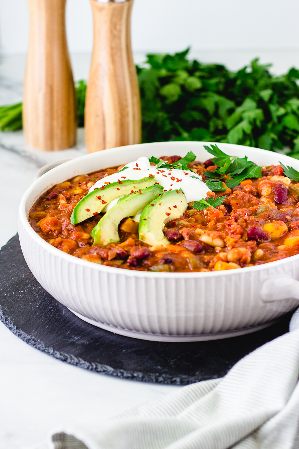 easy vegan chili with sweet potato