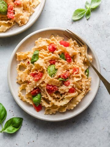 vegan tomato pasta