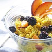 goldenes couscous frühstück
