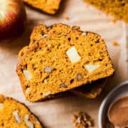 süßes kürbisbrot vegan mit apfel und walnuss