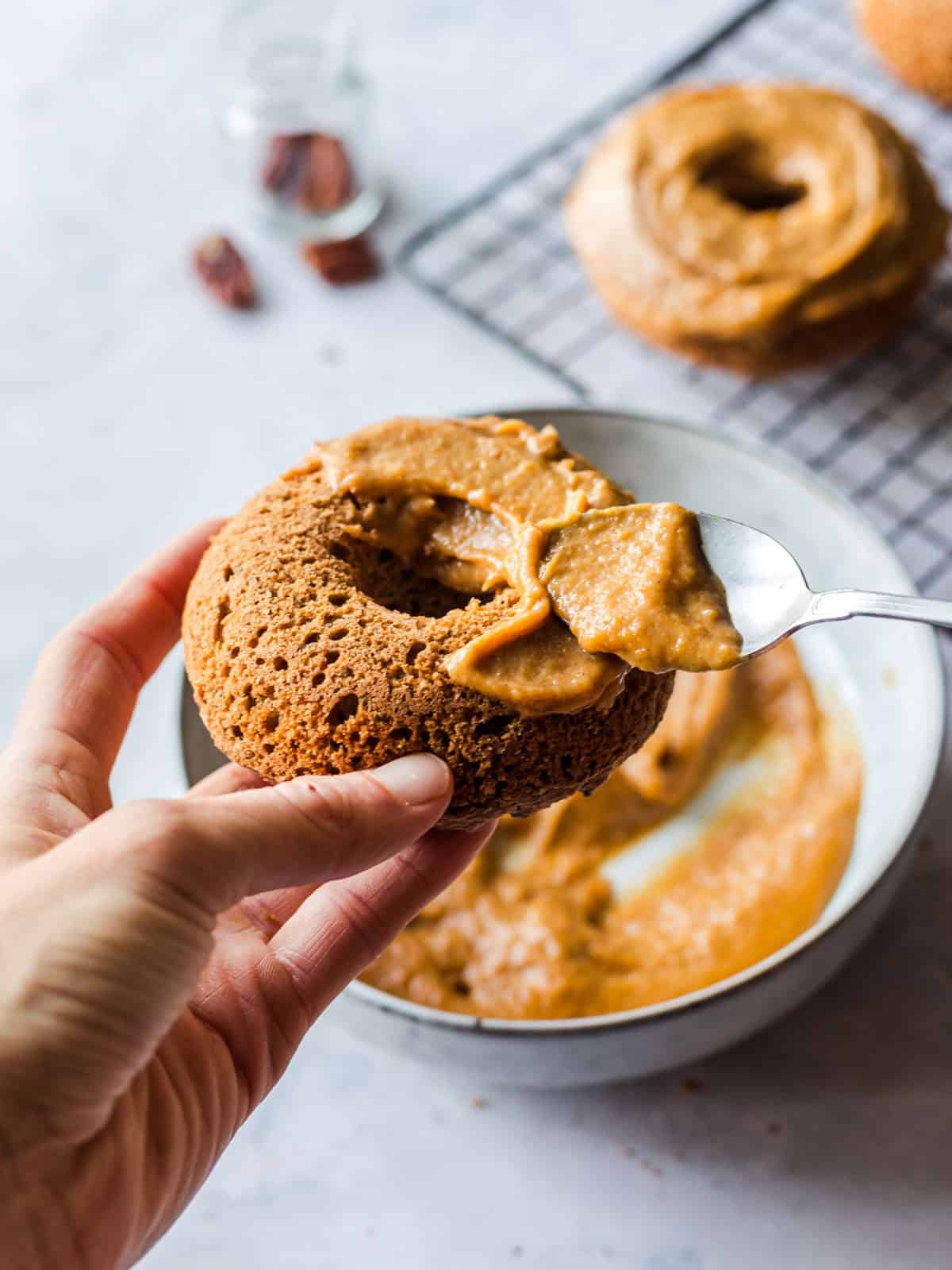 donuts mit kürbiscreme