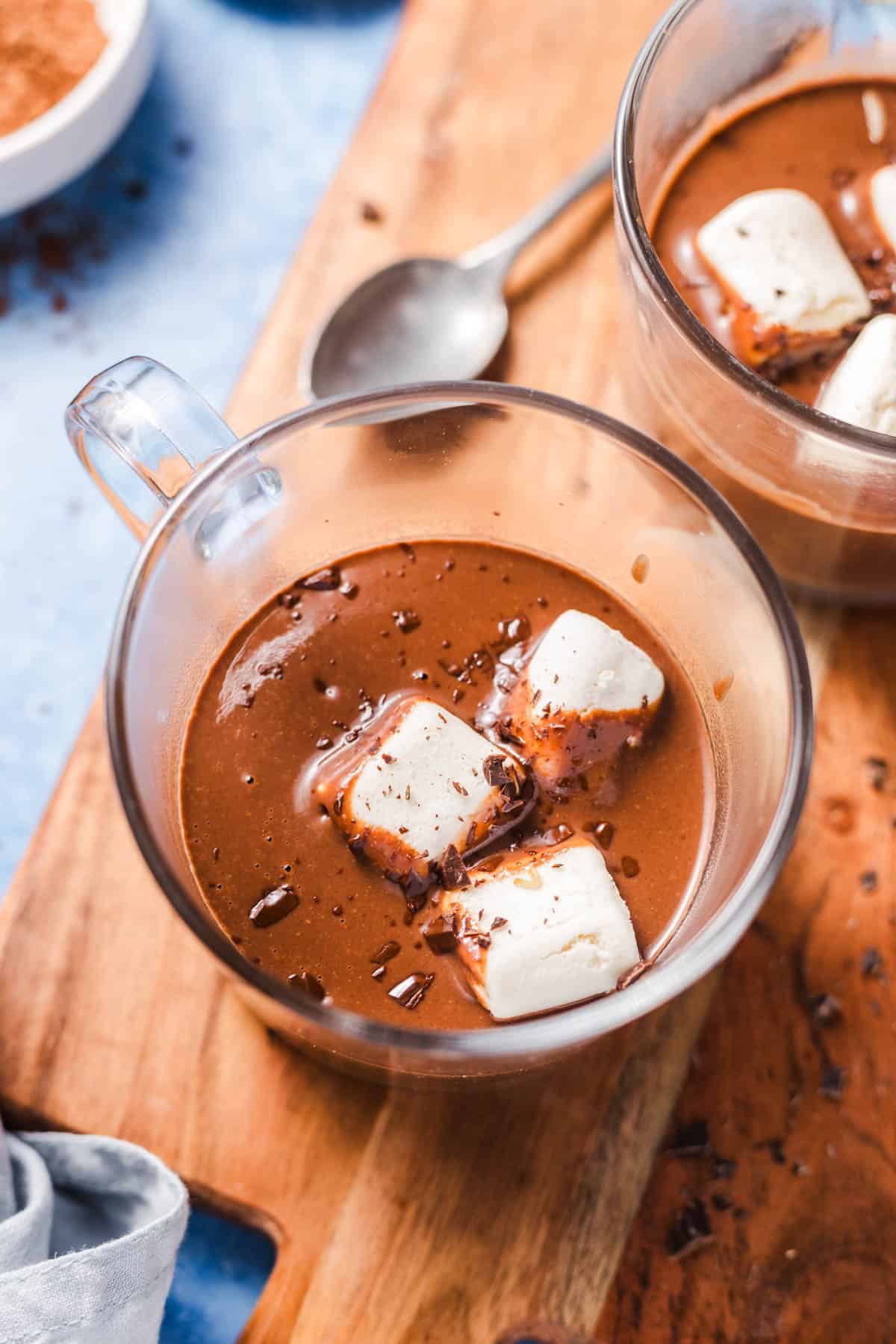 veganer kakao mit marshmallows