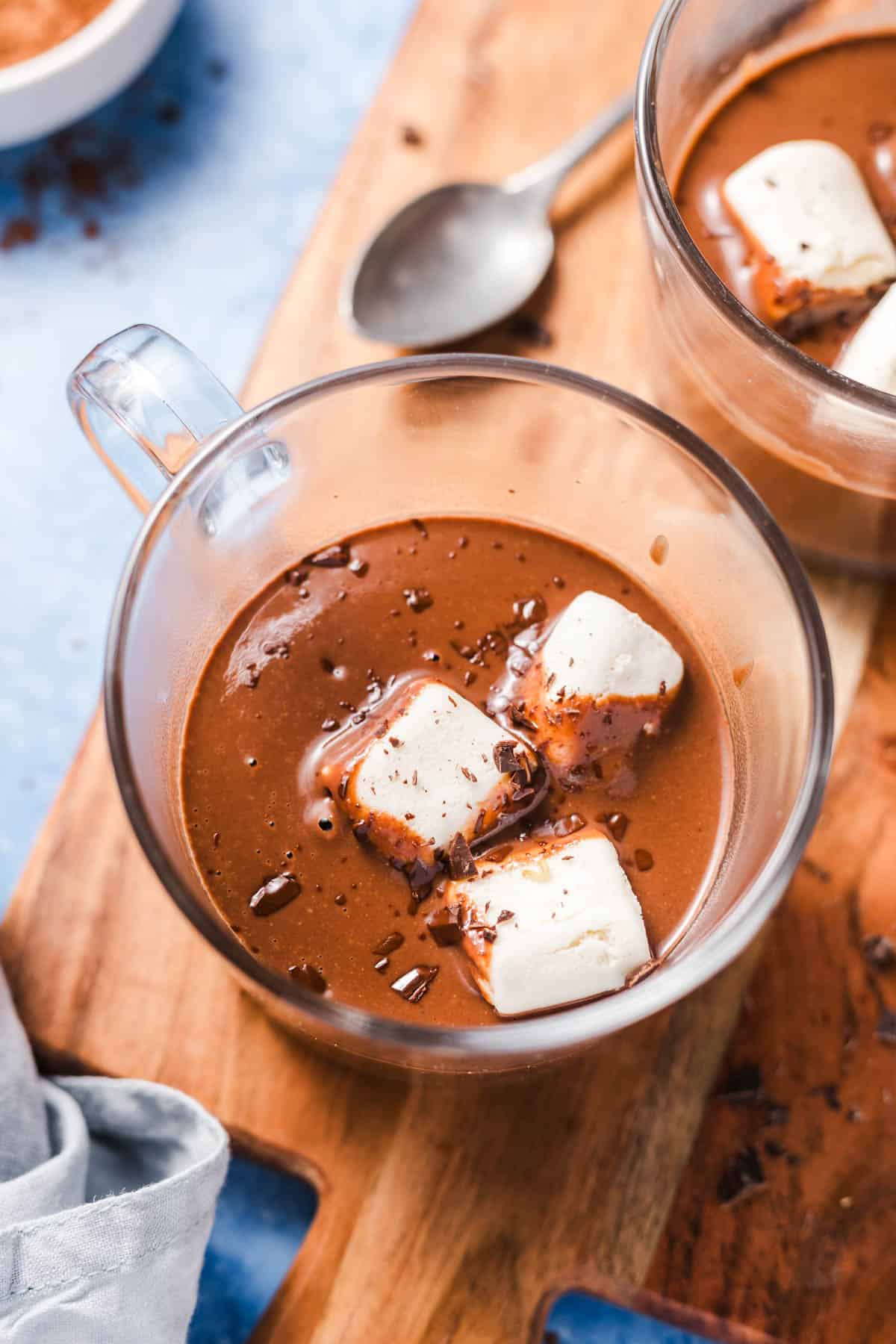 vegane hot chocolate mit cashewmus