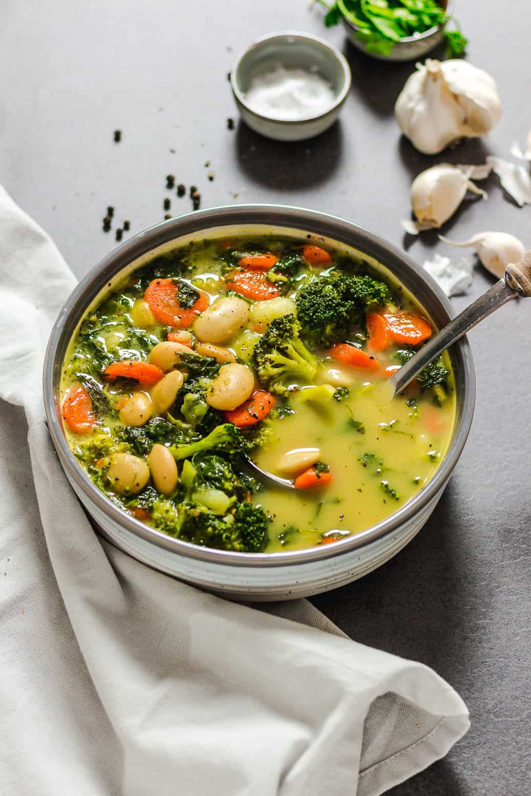 Würzige Gemüse-Bohnen Suppe #vegan#gesund#Suppe