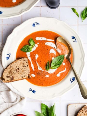 tomatensuppe mit kokosmilch