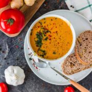 Einfache vegane Tomatensuppe #vegan #soup