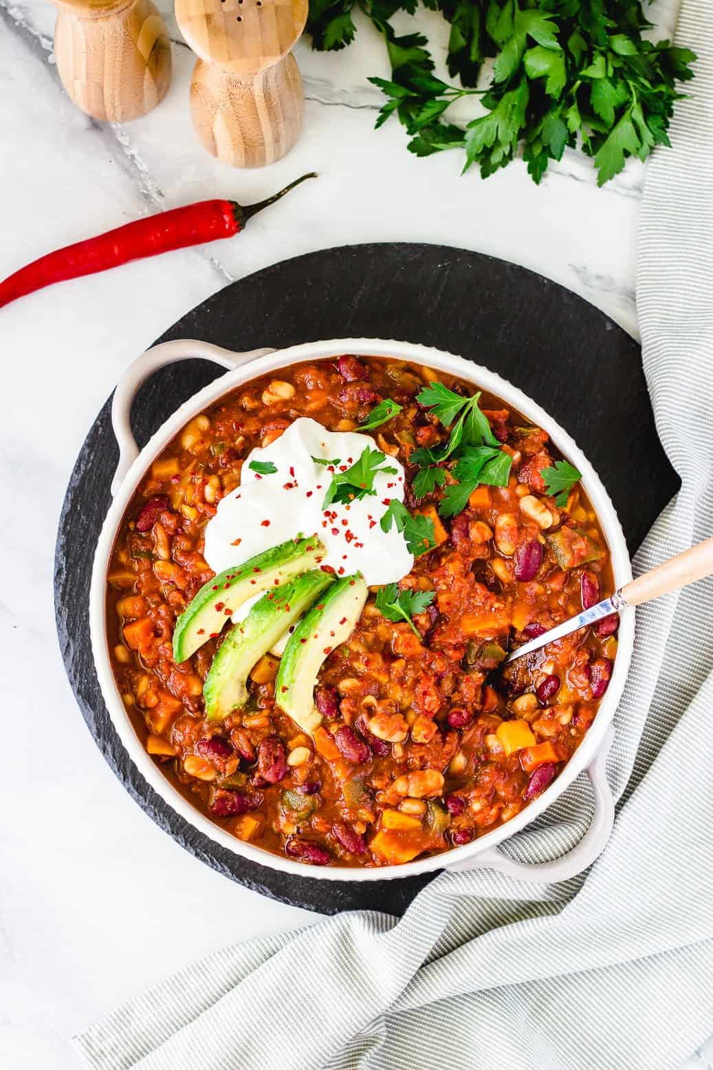 Süßkartoffel Chili mit Bohnen