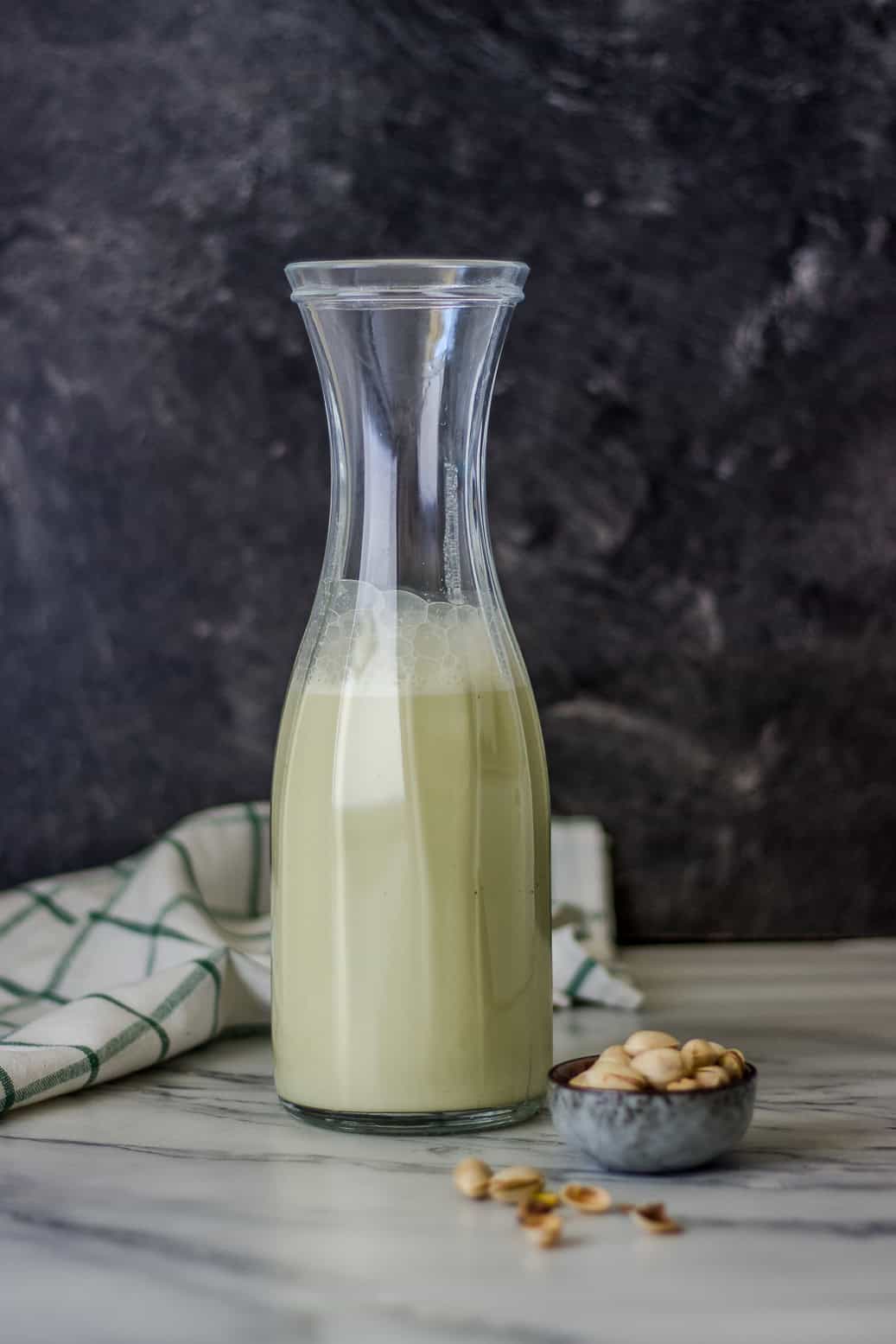 Selbstgemachte Pistazienmilch #vegan#pistazien#selbstgemacht