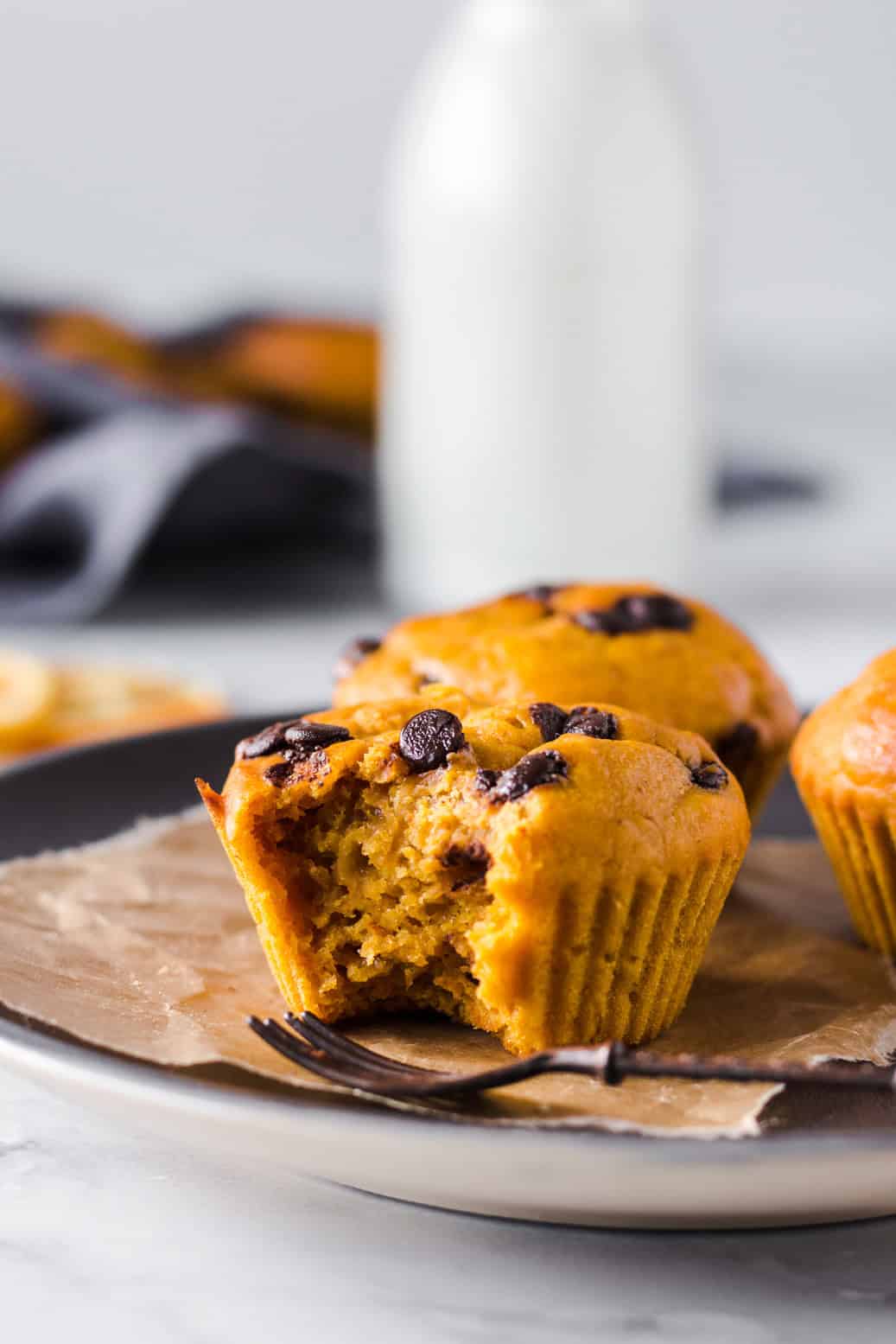 Vefgane Orangen-Kürbis Muffins mit Schokolade 