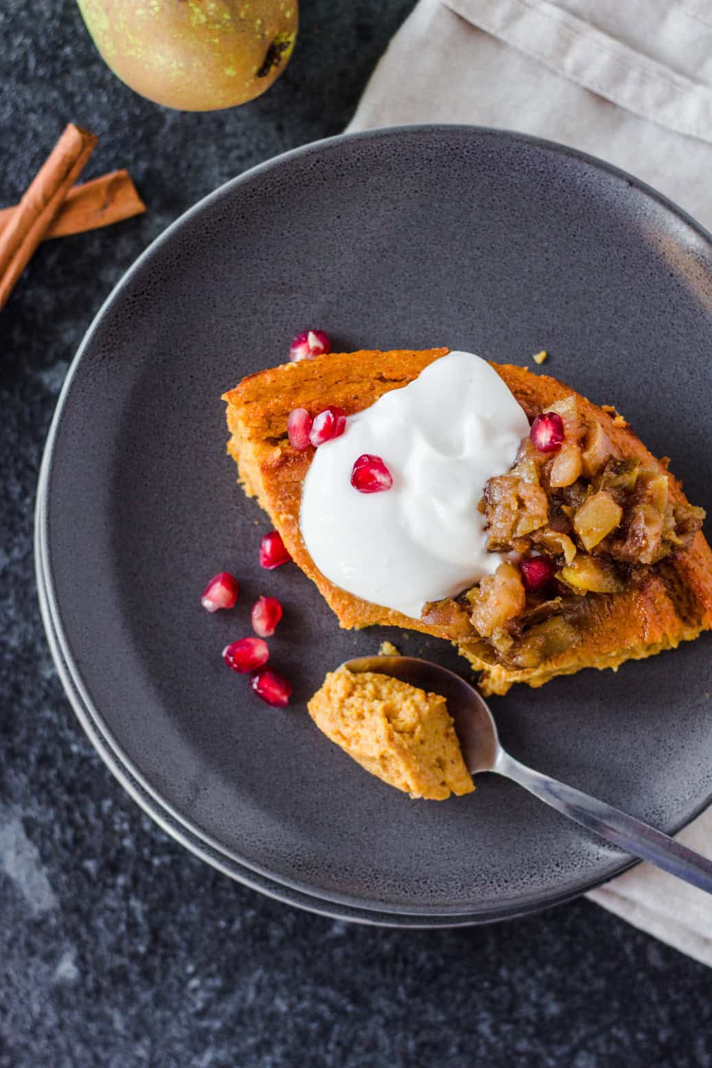 Veganer Kürbis-Quark-Auflauf mit Sojade #vegan #Kürbis #sojade