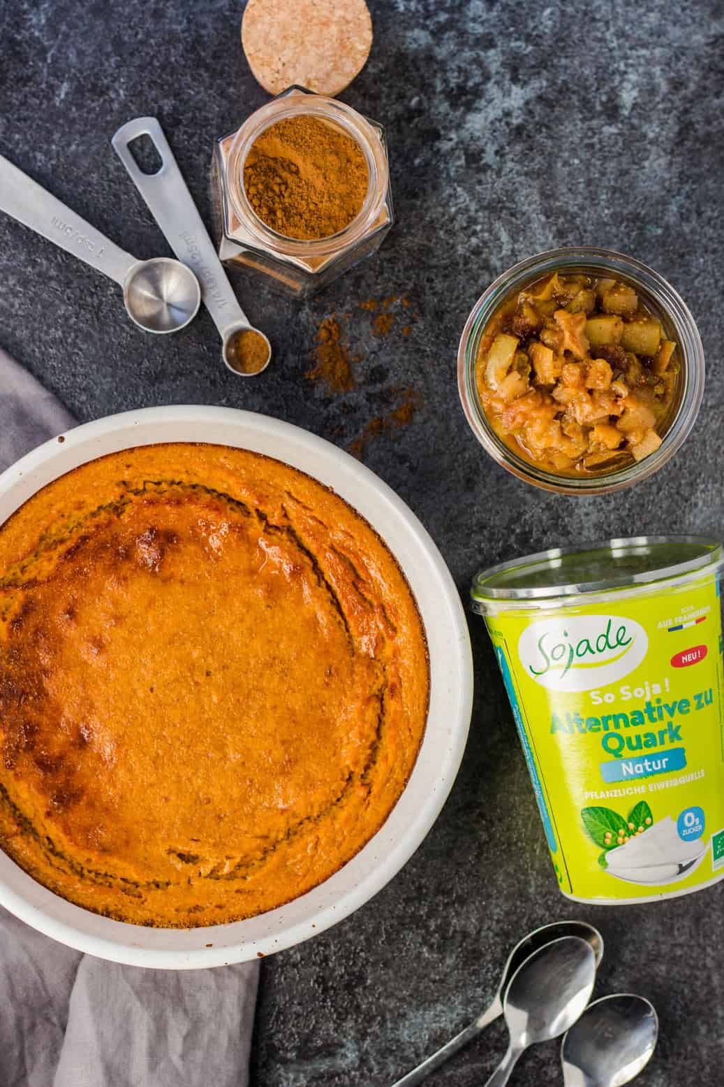 Veganer Kürbis-Quark-Auflauf mit sojade