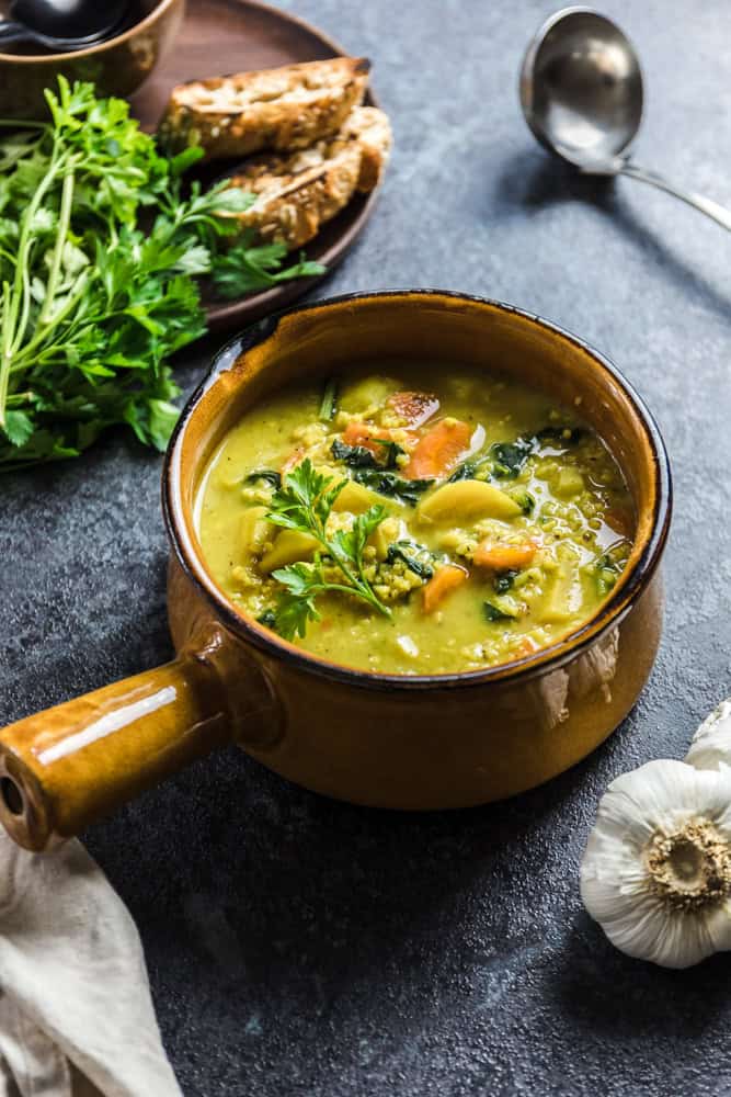 Veganer eintopf mit gemüse