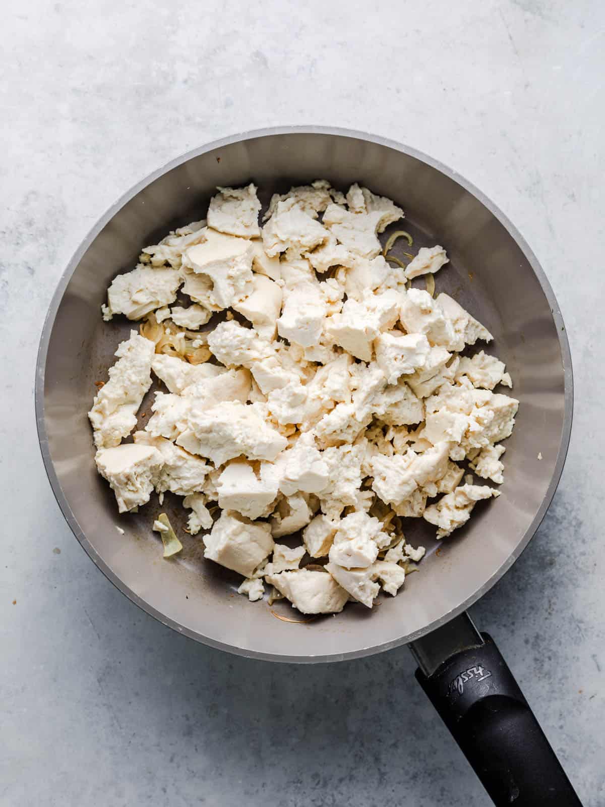 tofu scramble prep