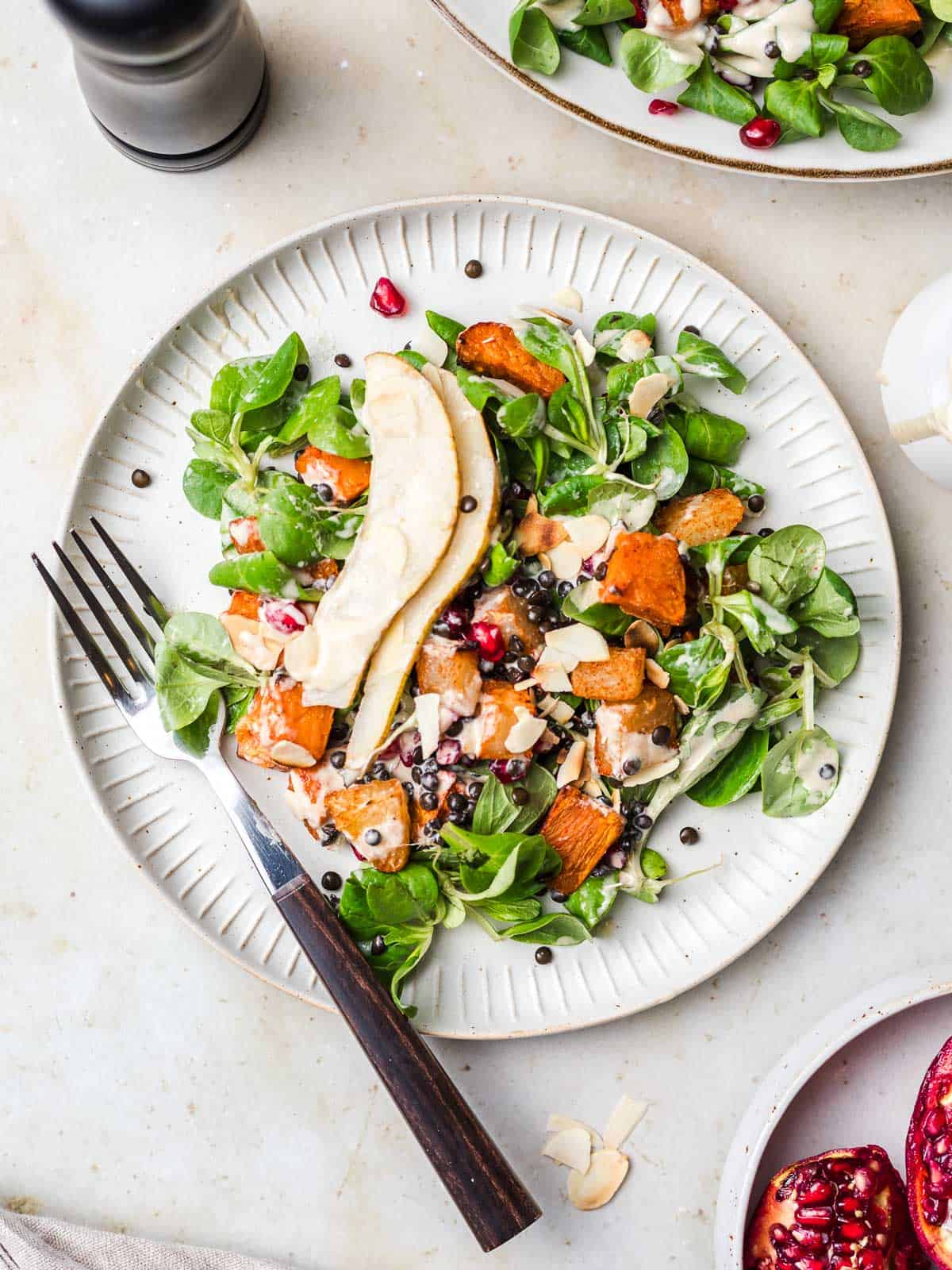 ofengemüse salat mit birne und granatapfel
