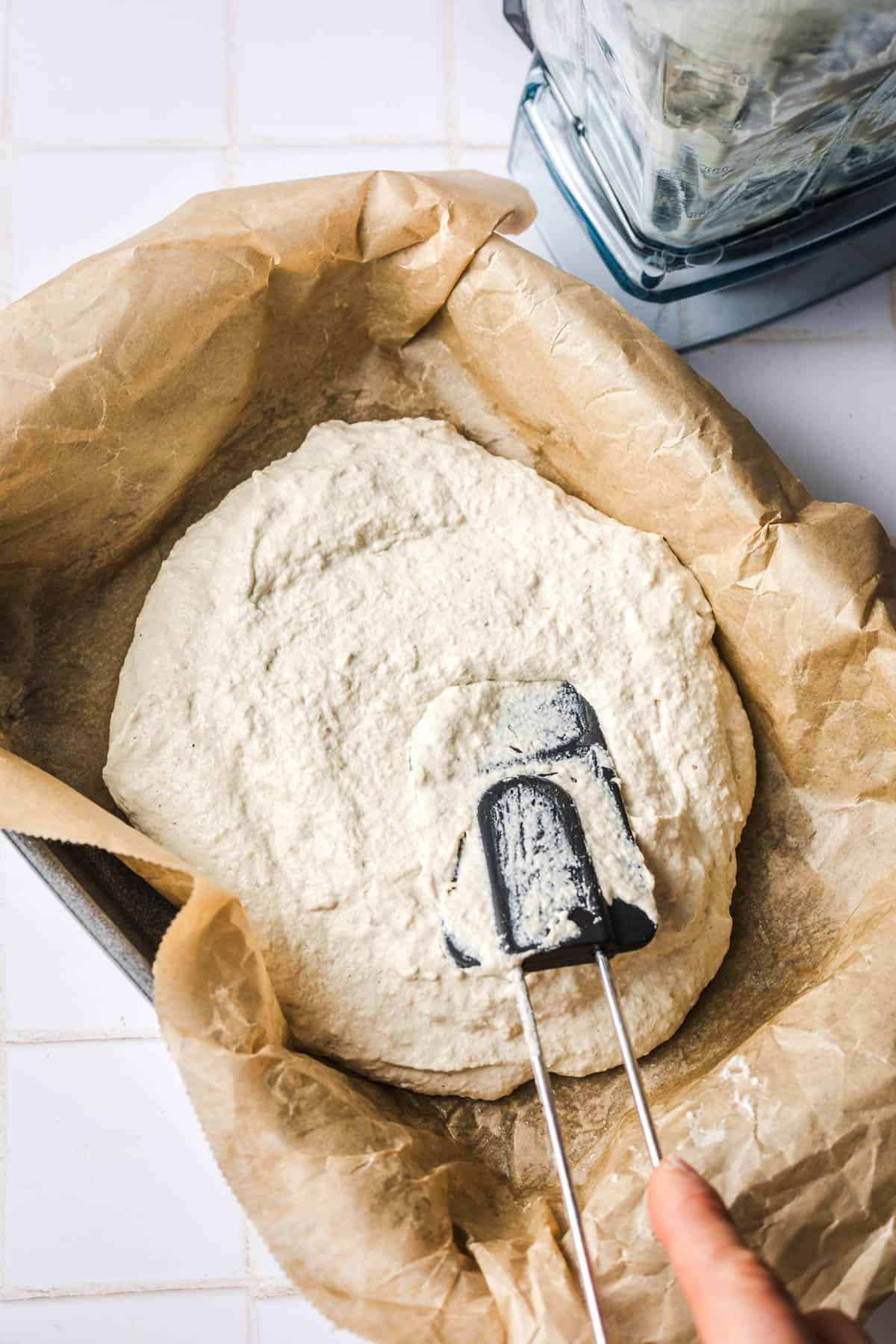 püriertes quinoa in backform