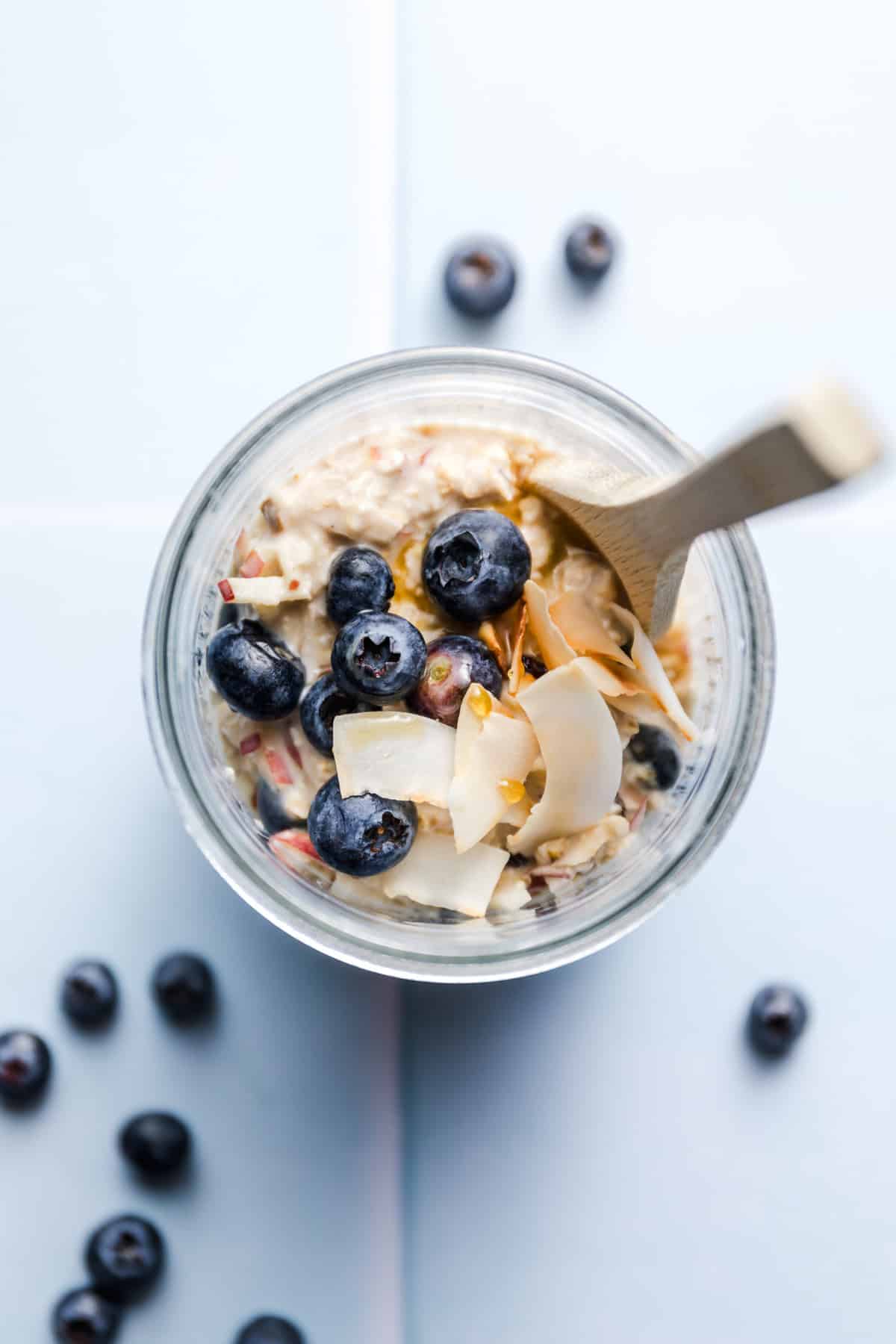 heidelbeer overnight oats vegan