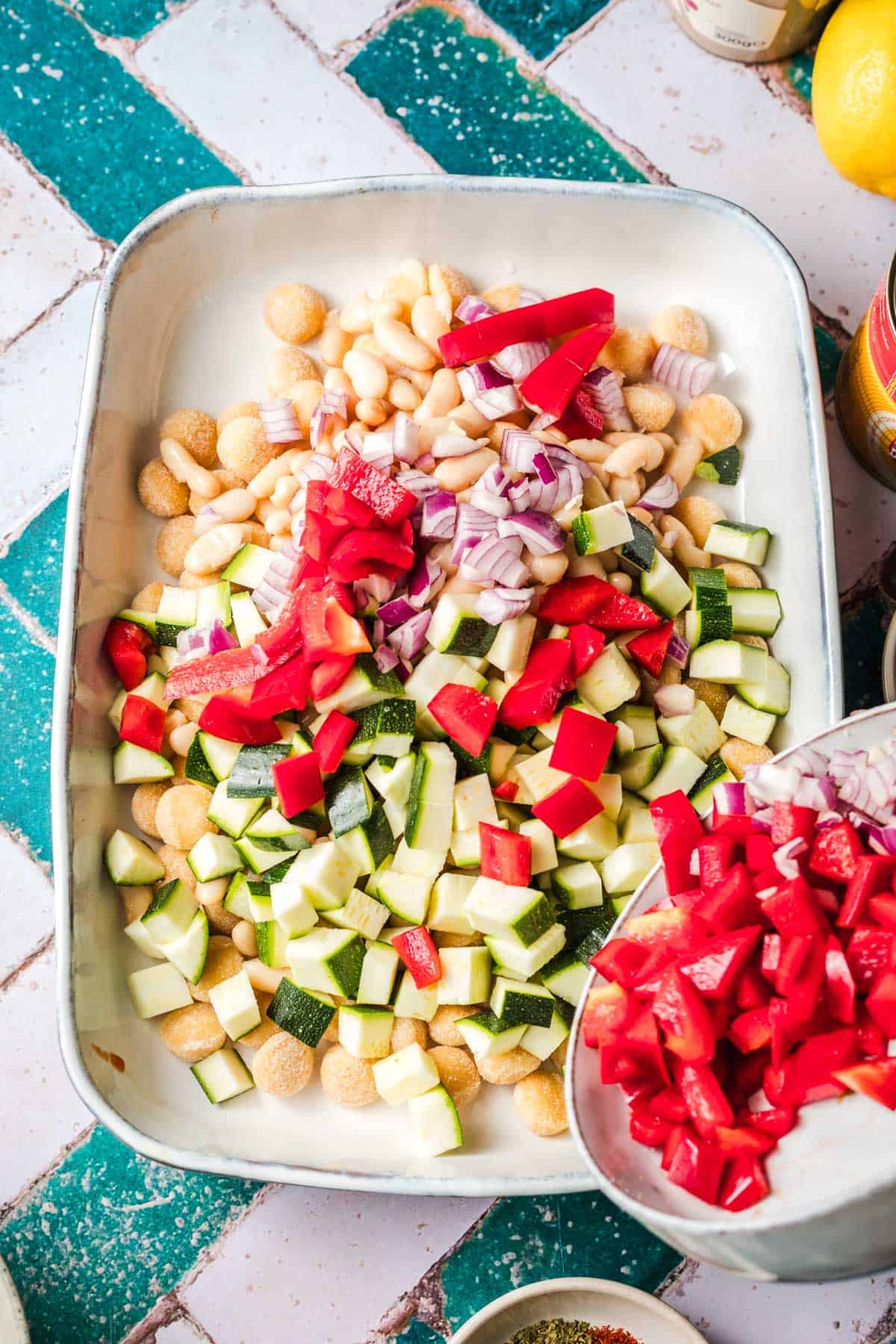 gemüse in auflaufform