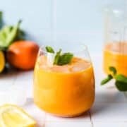 frischer mandarinensaft