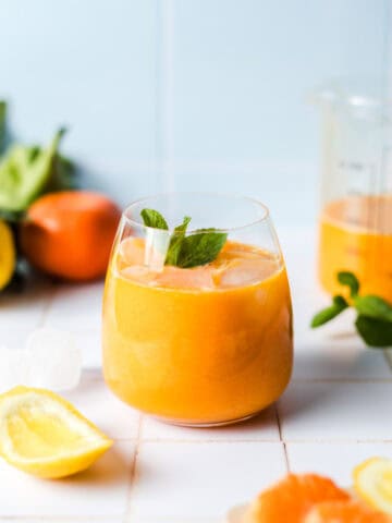 frischer mandarinensaft