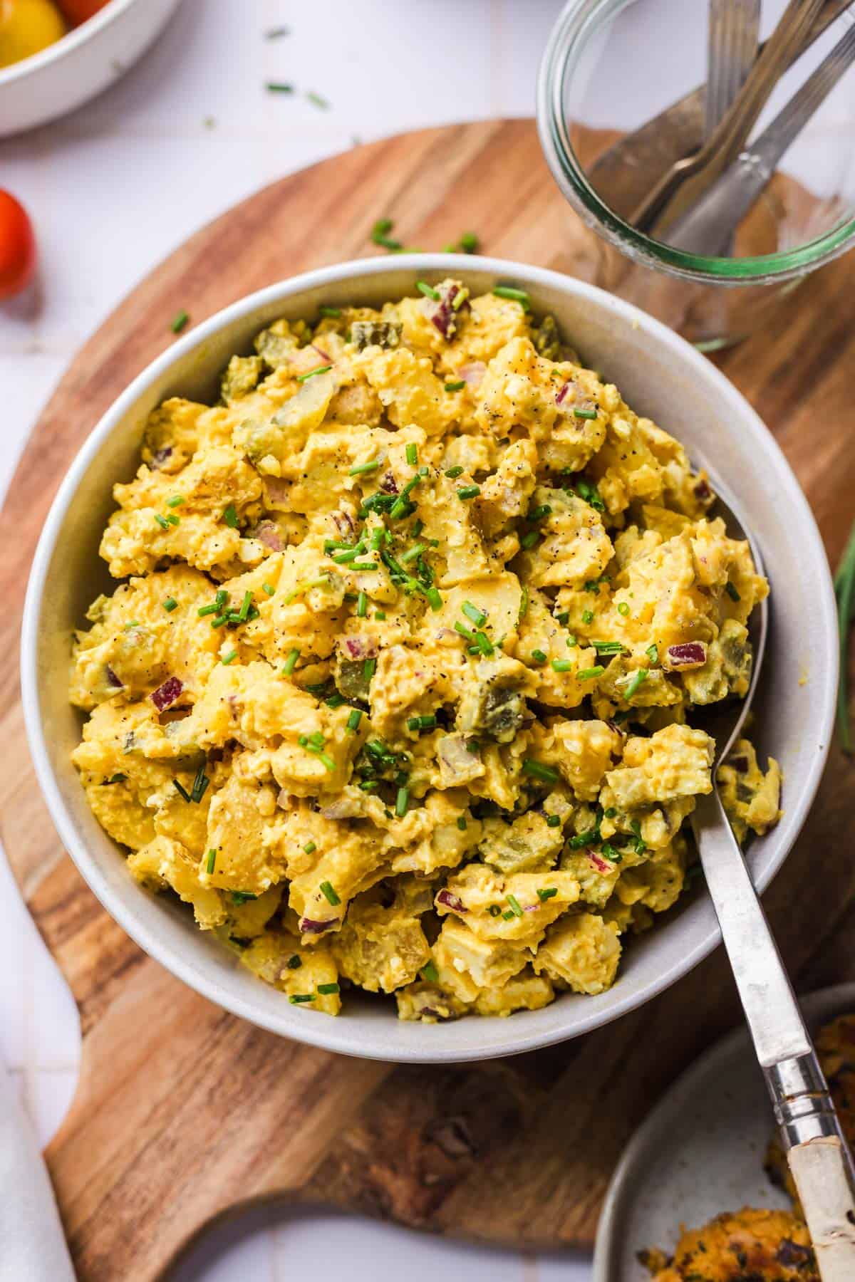 gesunder kartoffelsalat mit veganer mayo