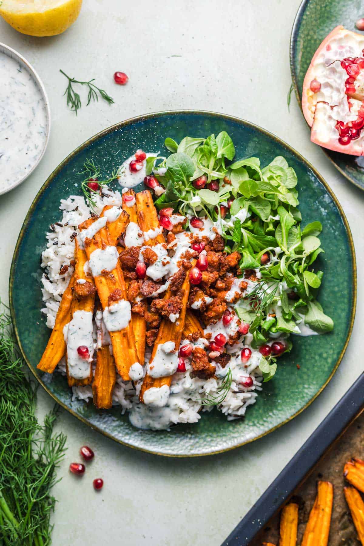karotten aus dem ofen mit reis und joghurt dressing