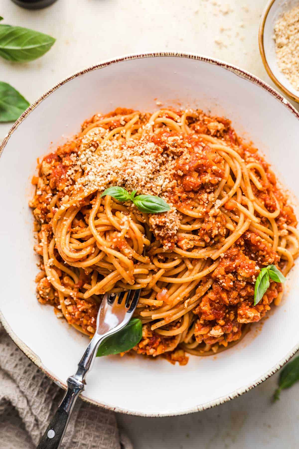 vegetarisches bolognese mit tofu